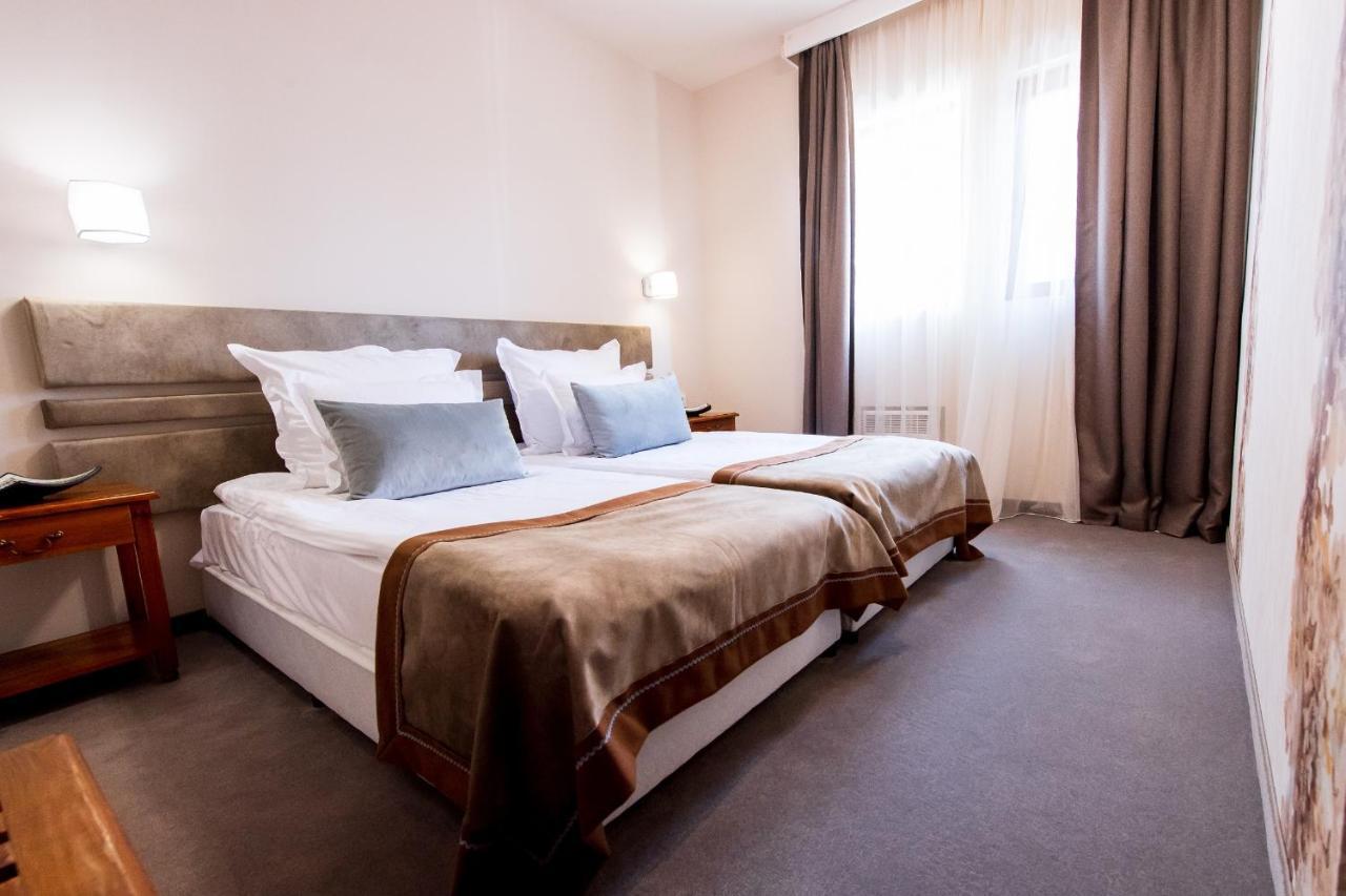 Katarino Spa Hotel 班斯科 外观 照片